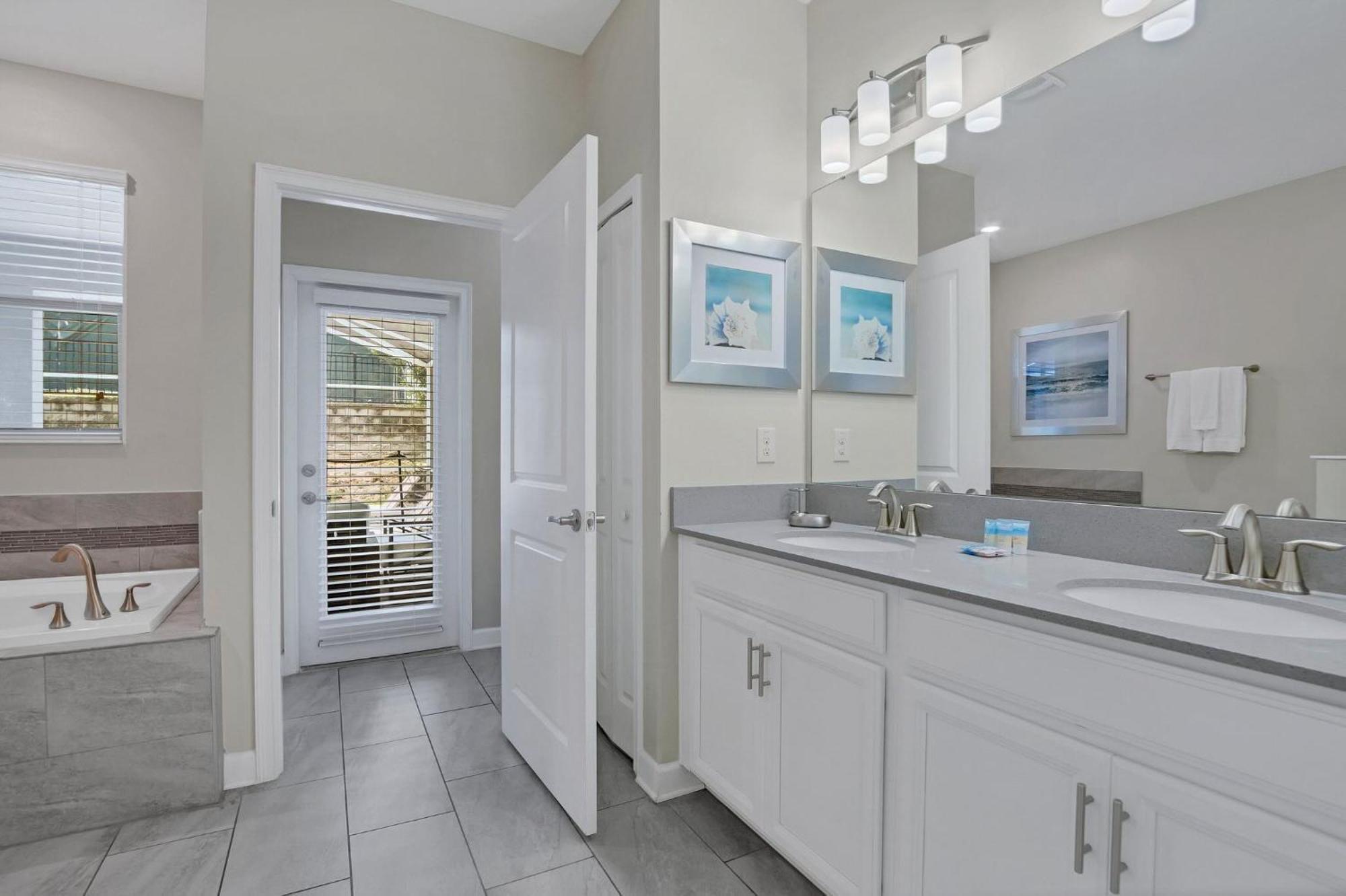 8Br Luxury - Sleeps 22 - Near Disney With Pool & Hot Tub! Davenport Eksteriør bilde